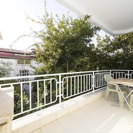 Refreshing Flat With Excellent Location In * Алания
